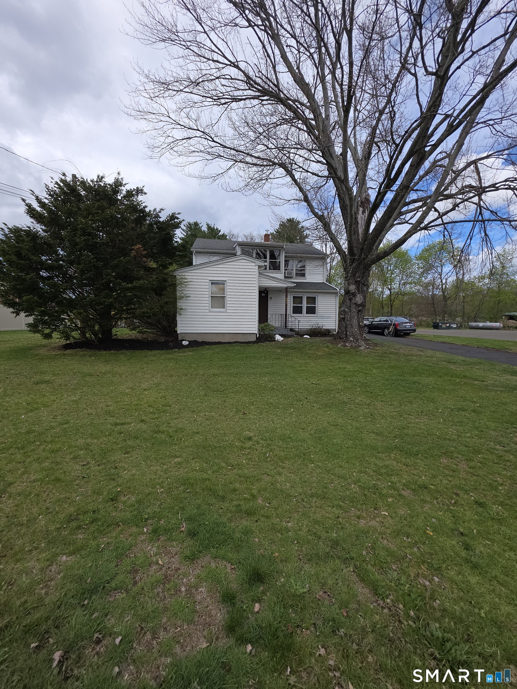 305 Redstone Hill Road