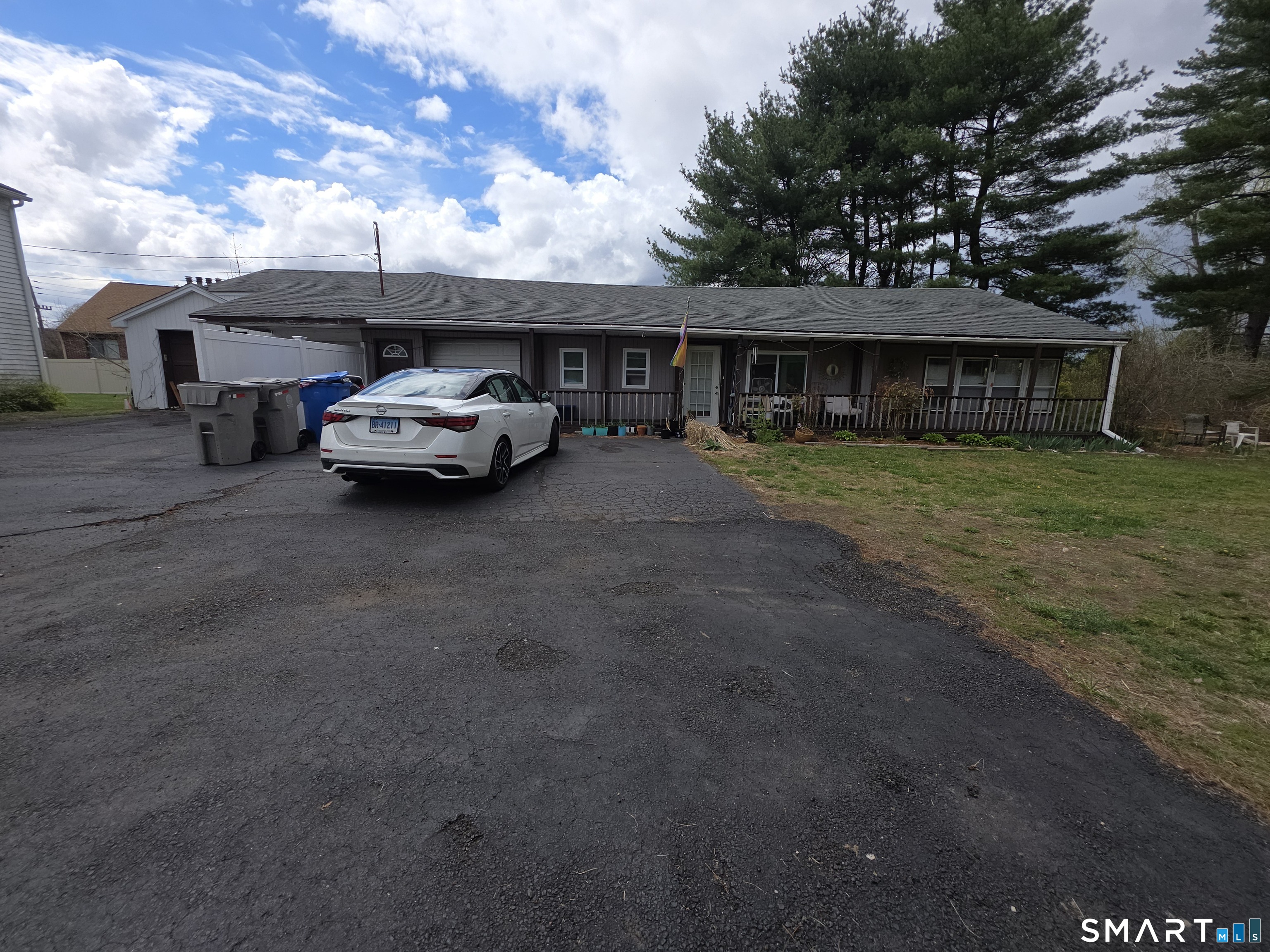 305 Redstone Hill Road