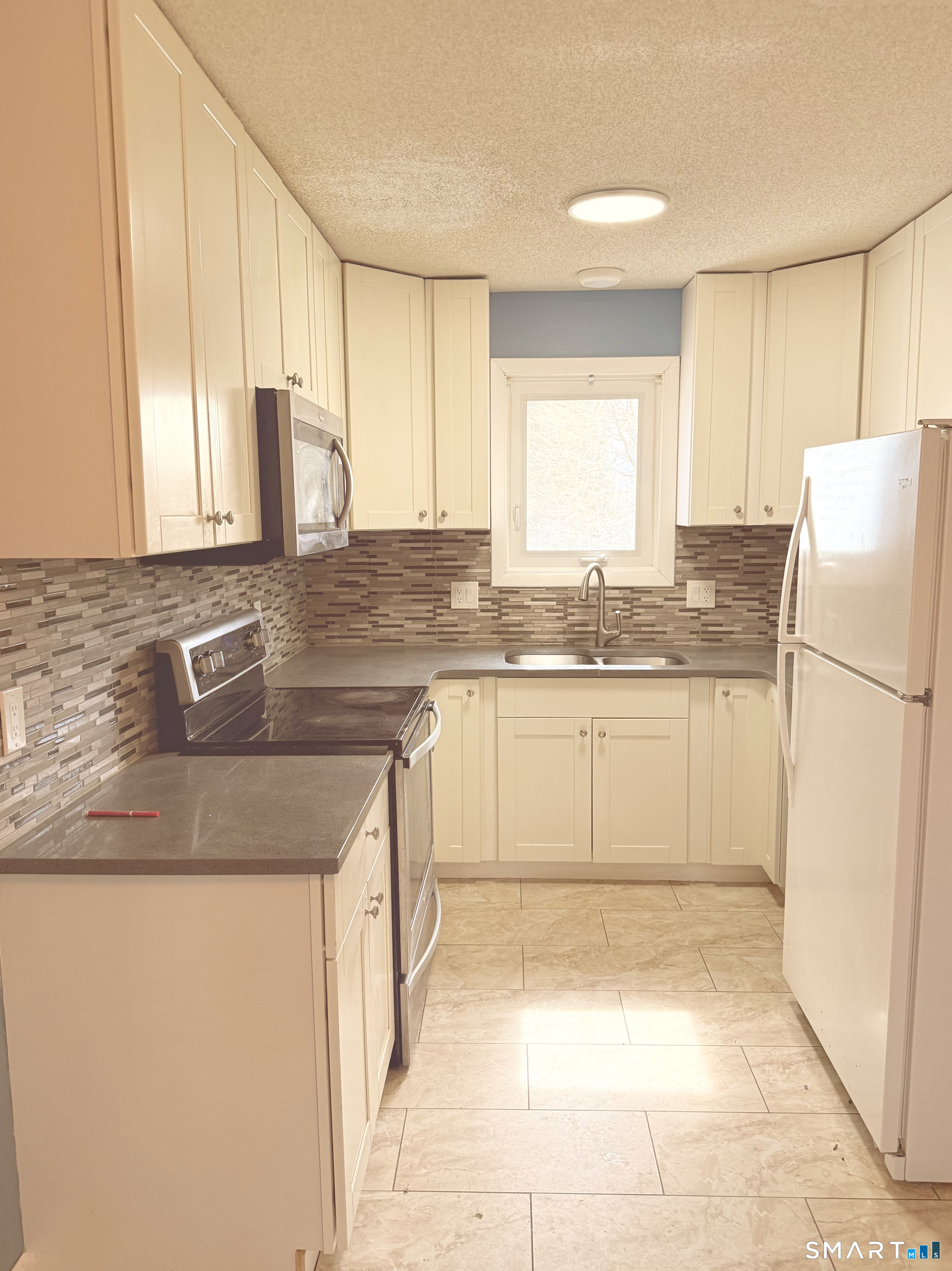 40 Eastbrook Heights C