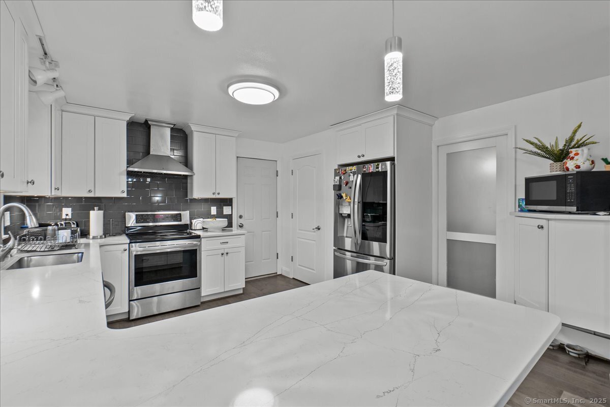 138 Skyline Drive, Middlebury, Connecticut image 35