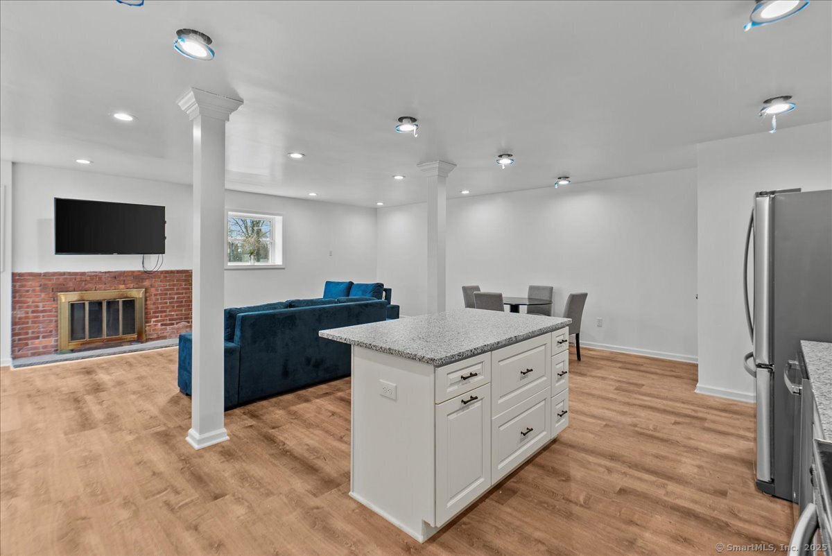 138 Skyline Drive, Middlebury, Connecticut image 9