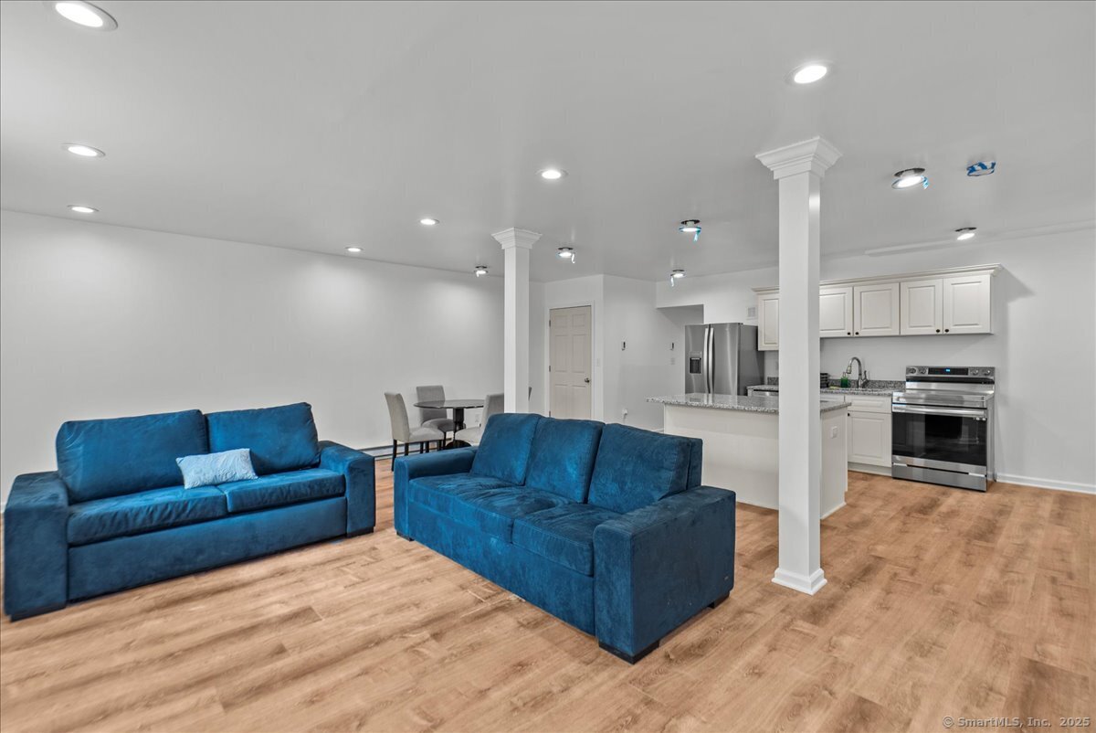 138 Skyline Drive, Middlebury, Connecticut image 12