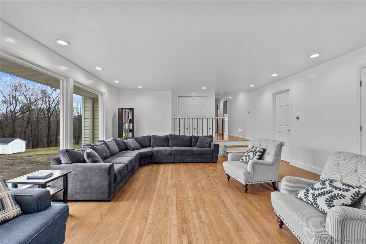 138 Skyline Drive, Middlebury, Connecticut image 19