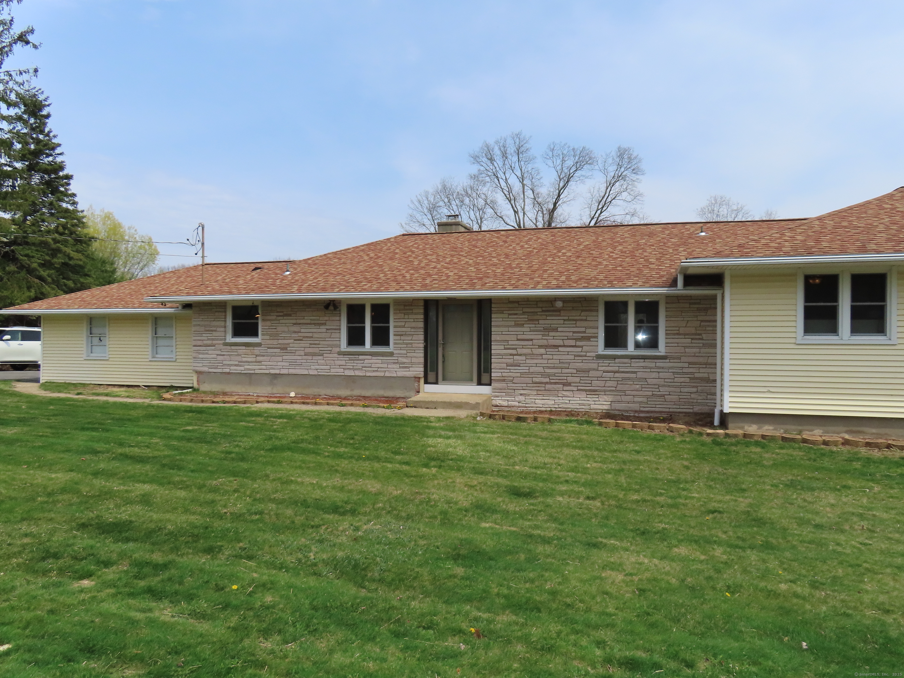 138 Skyline Drive, Middlebury, Connecticut image 3