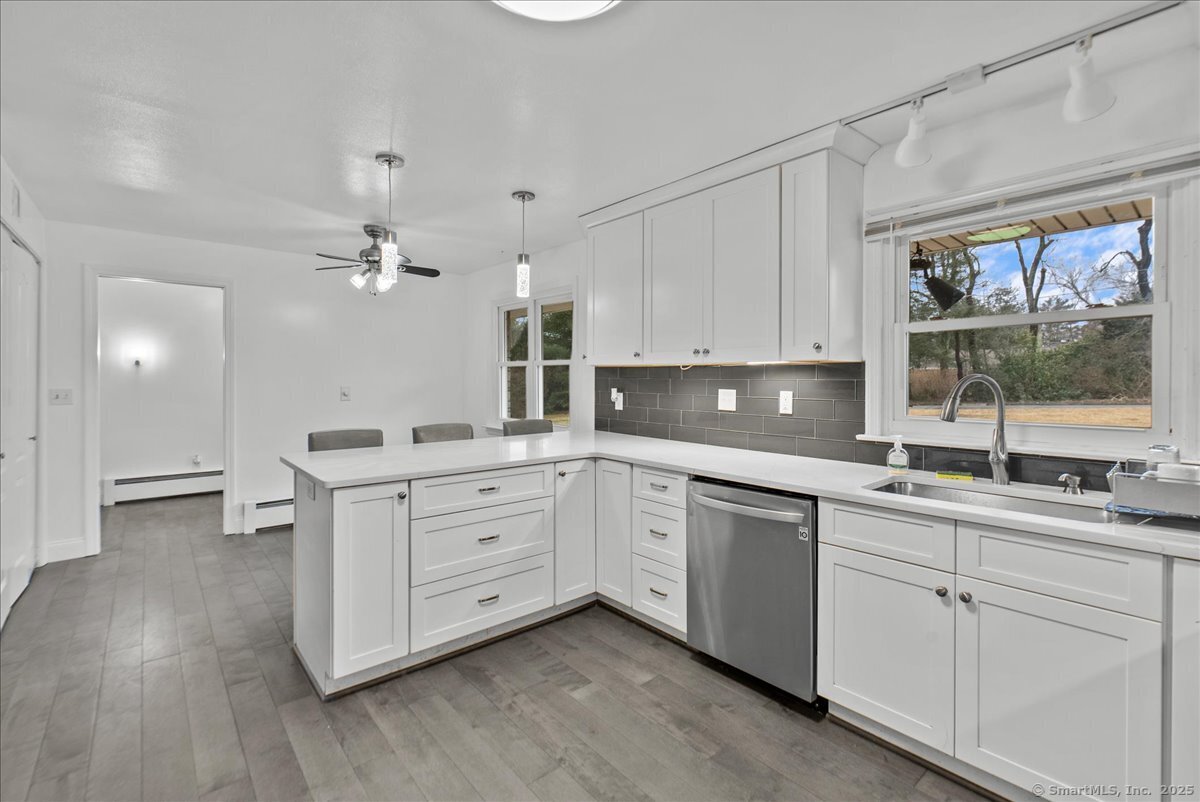 138 Skyline Drive, Middlebury, Connecticut image 31