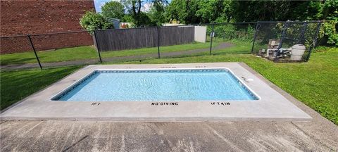 Tiny photo for 155 Penn Common #155, Milford, CT 06460 (MLS # 24135622)