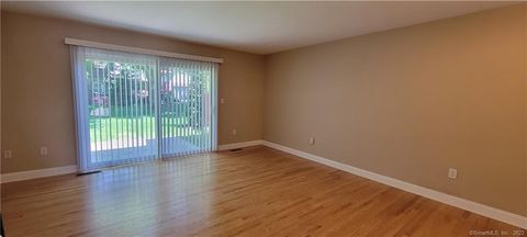 Tiny photo for 155 Penn Common #155, Milford, CT 06460 (MLS # 24135622)