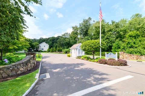 Condo For Sale - 133 Governor Trumbull Way #133<br/> Trumbull, CT 06611