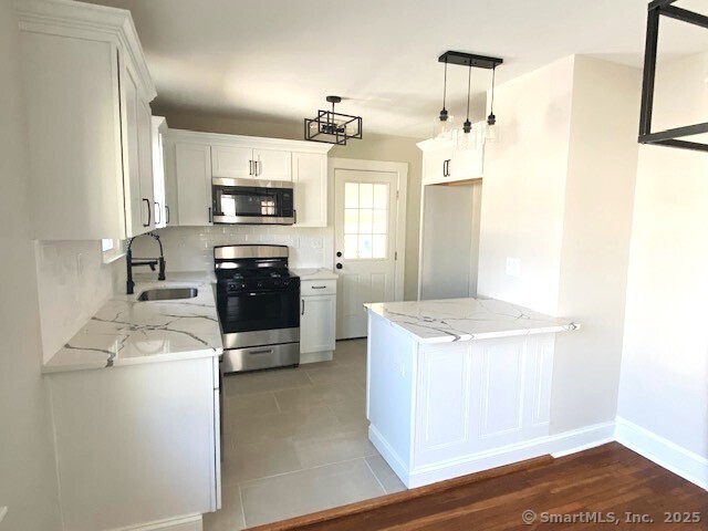 142 1st Street, Hamden, Connecticut image 16