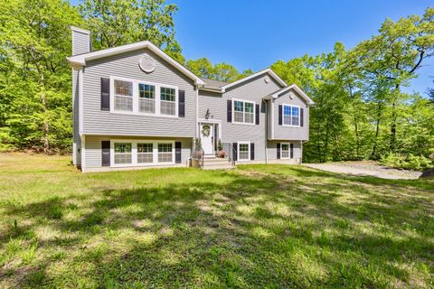Tiny photo for 2 Red Fox Run, Wolcott, CT 06716 (MLS # 24133049)
