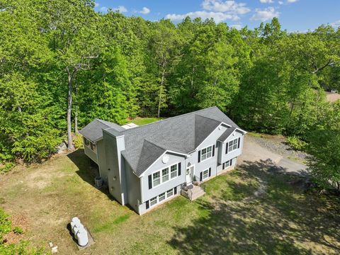 Tiny photo for 2 Red Fox Run, Wolcott, CT 06716 (MLS # 24133049)