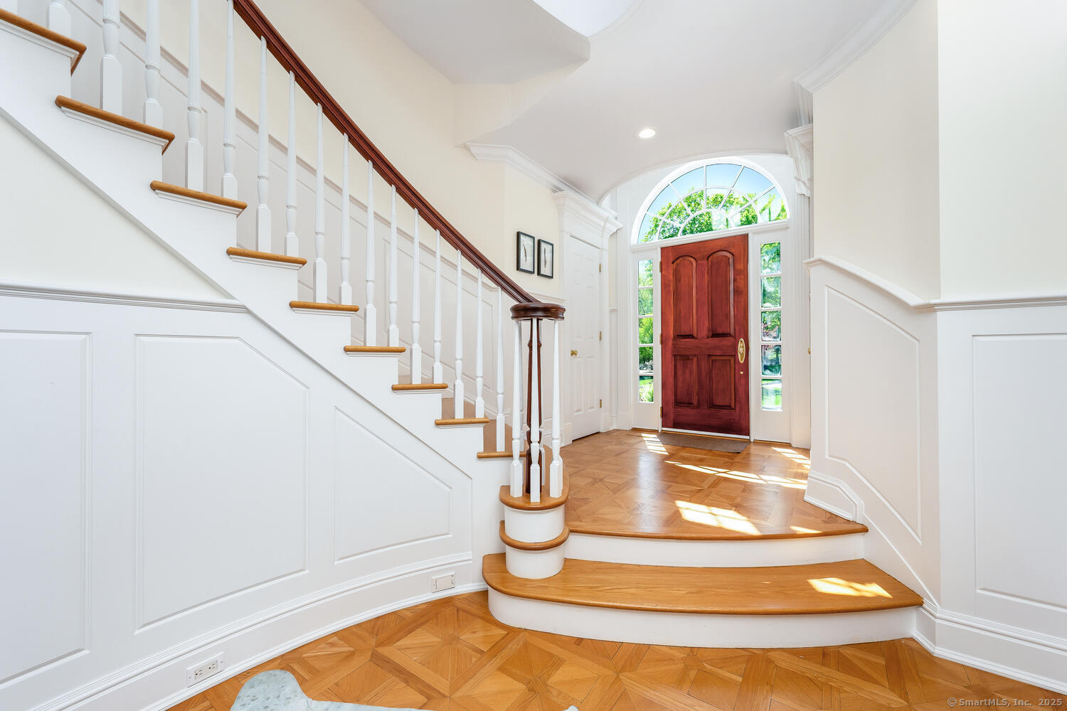 6 Bouton Lane, Darien, Connecticut image 3