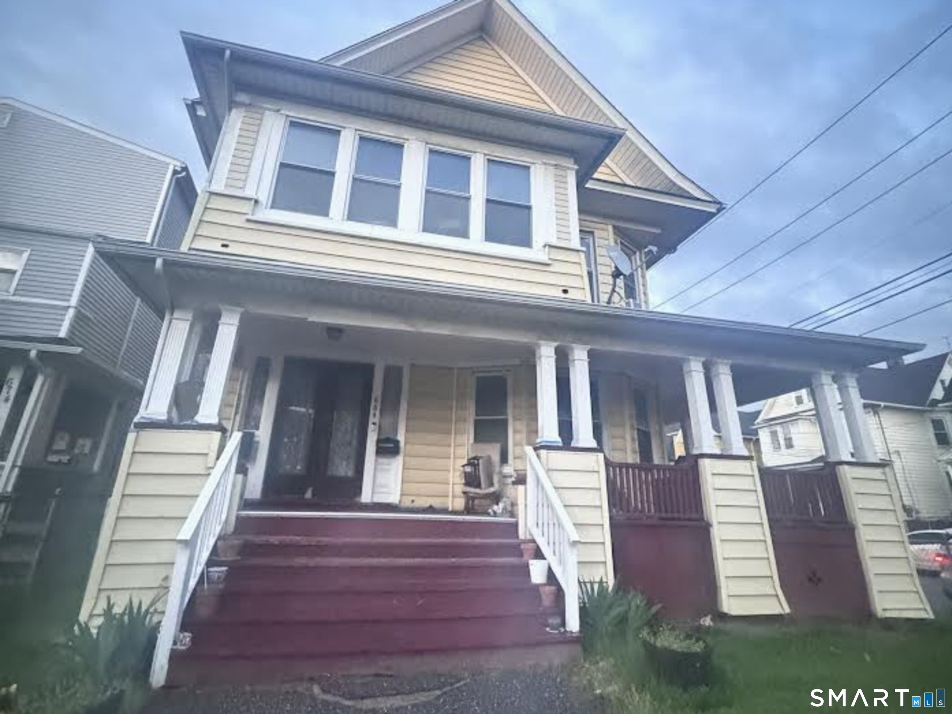 664-666 Iranistan Avenue