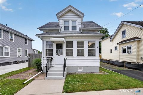 Photo of 127 Oakley Street, New Haven, CT 06513 (MLS # 24185620)