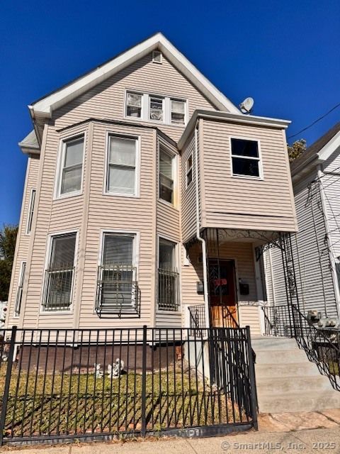 Photo of 41 Cassius Street, New Haven, CT 06519 (MLS # 24136080)