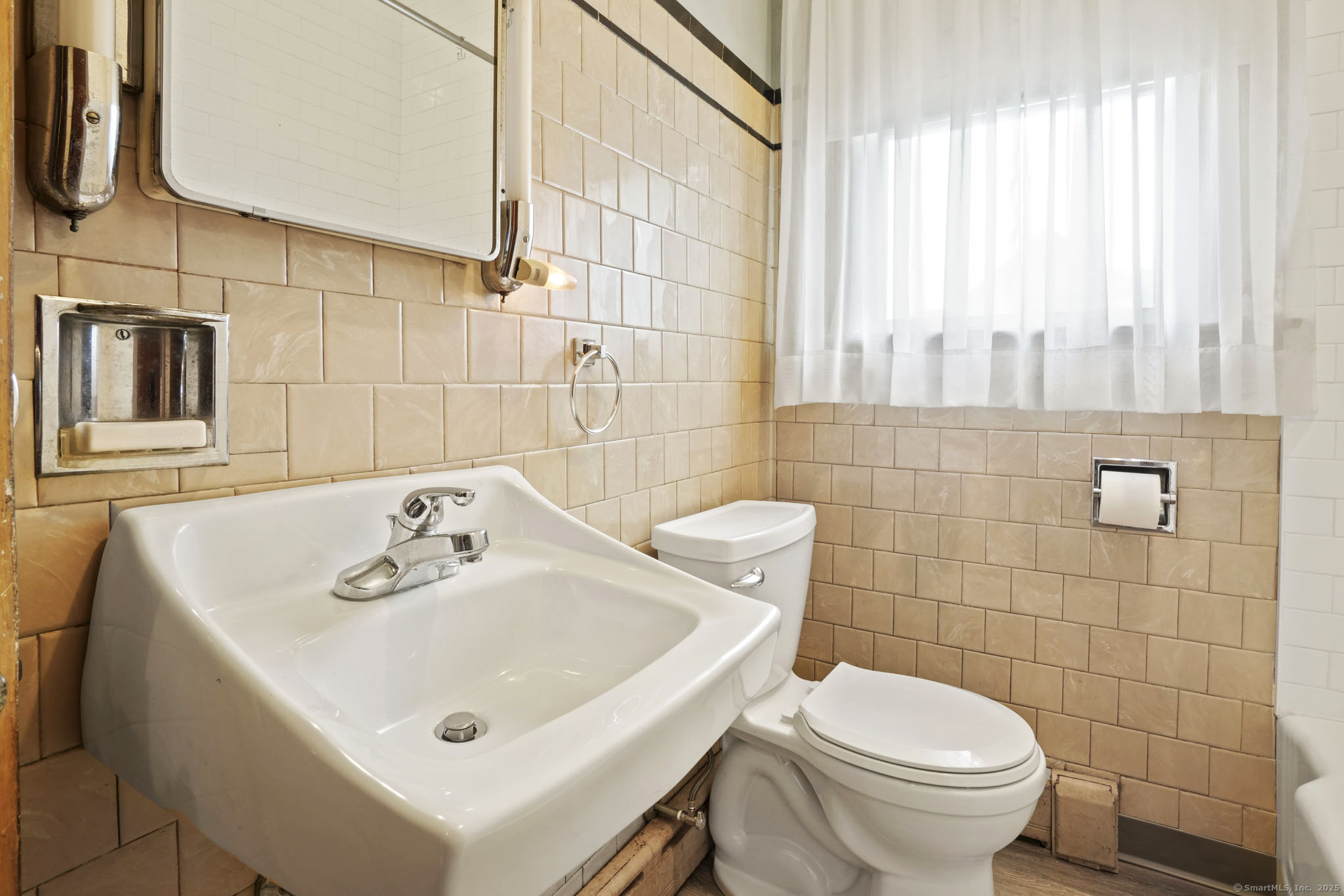298 Wall Street, Waterbury, Connecticut image 23