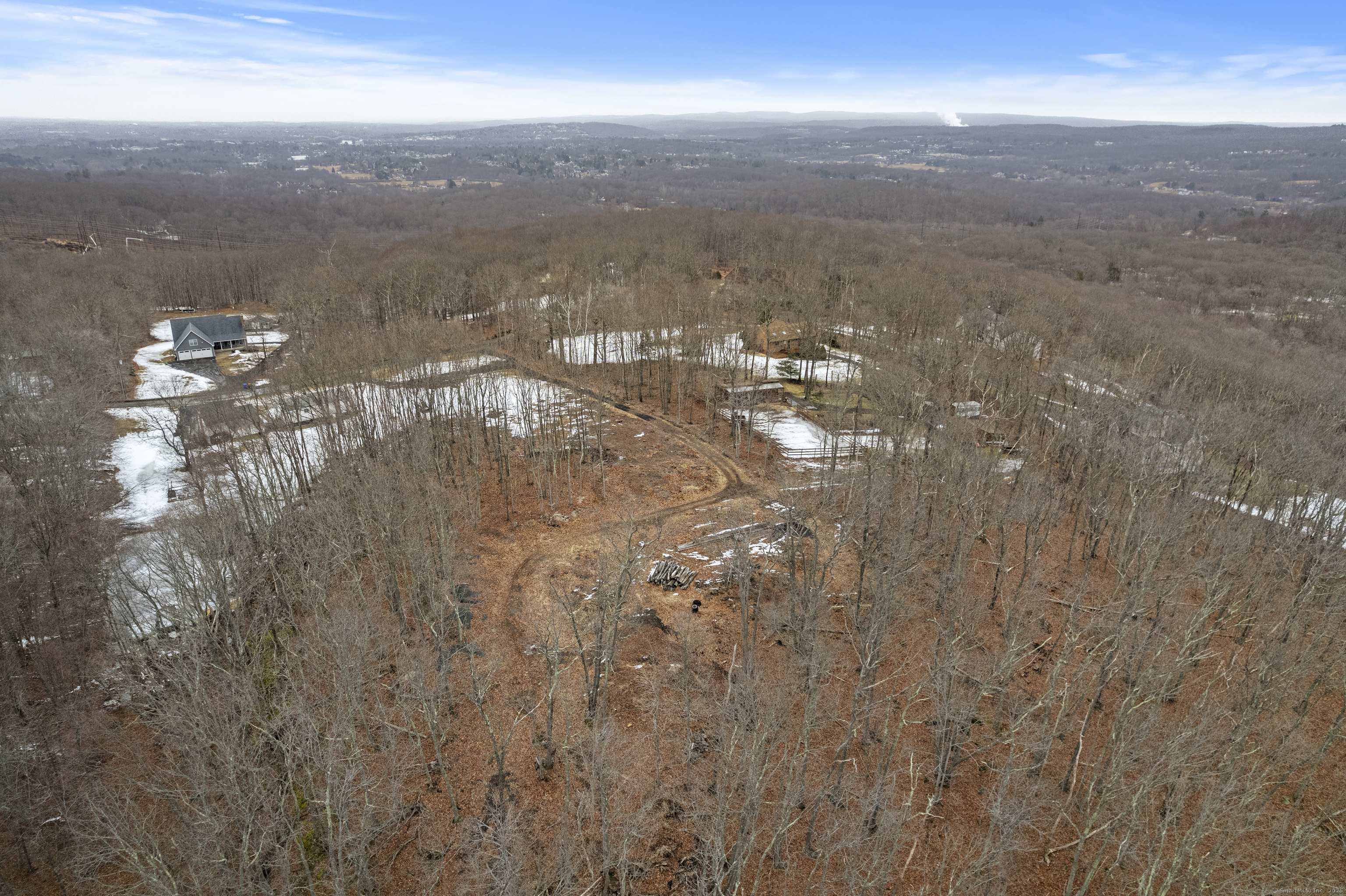 Round Hill Lot 17 Road