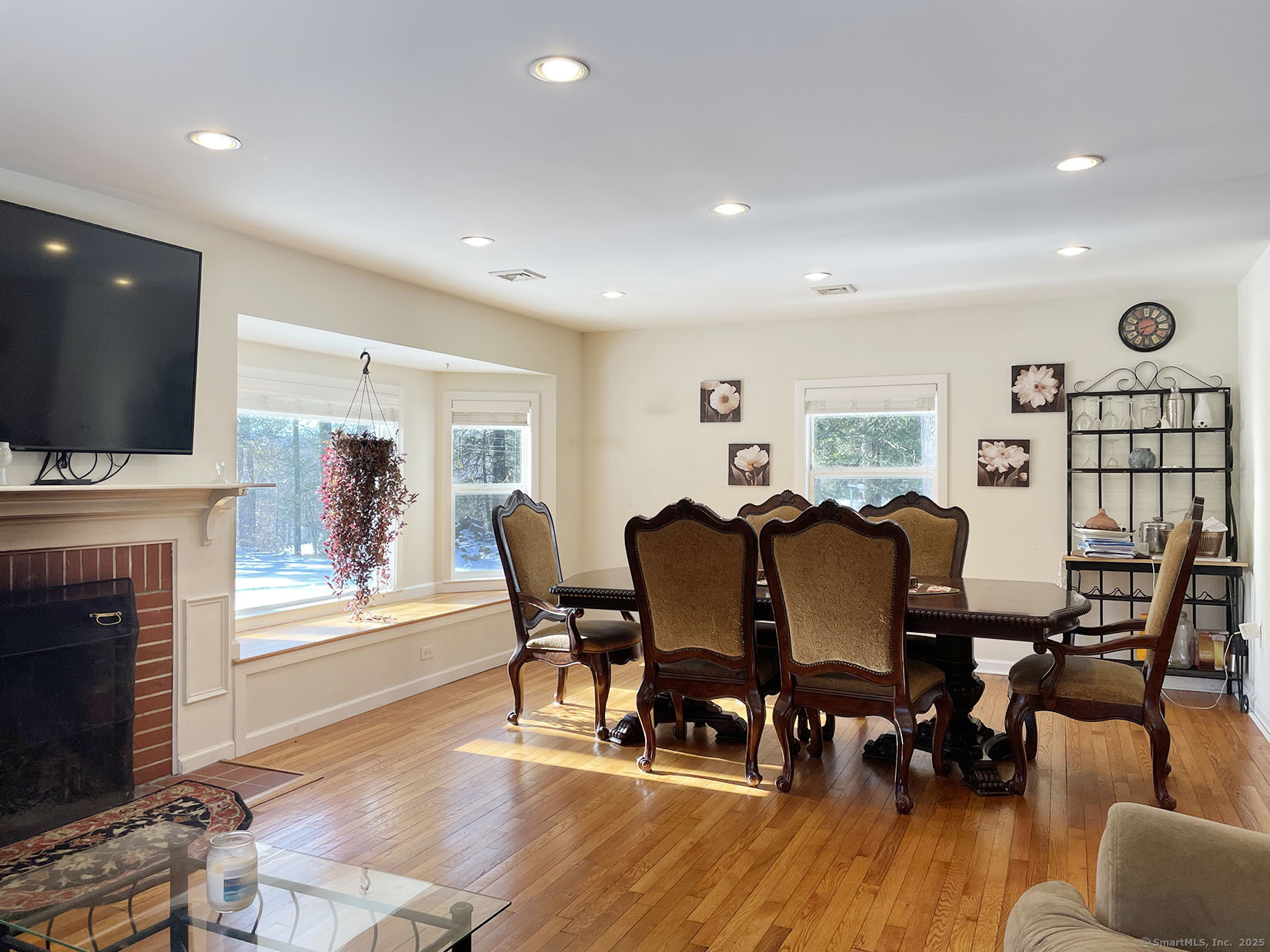 28 Maple Drive, Middlebury, Connecticut image 15
