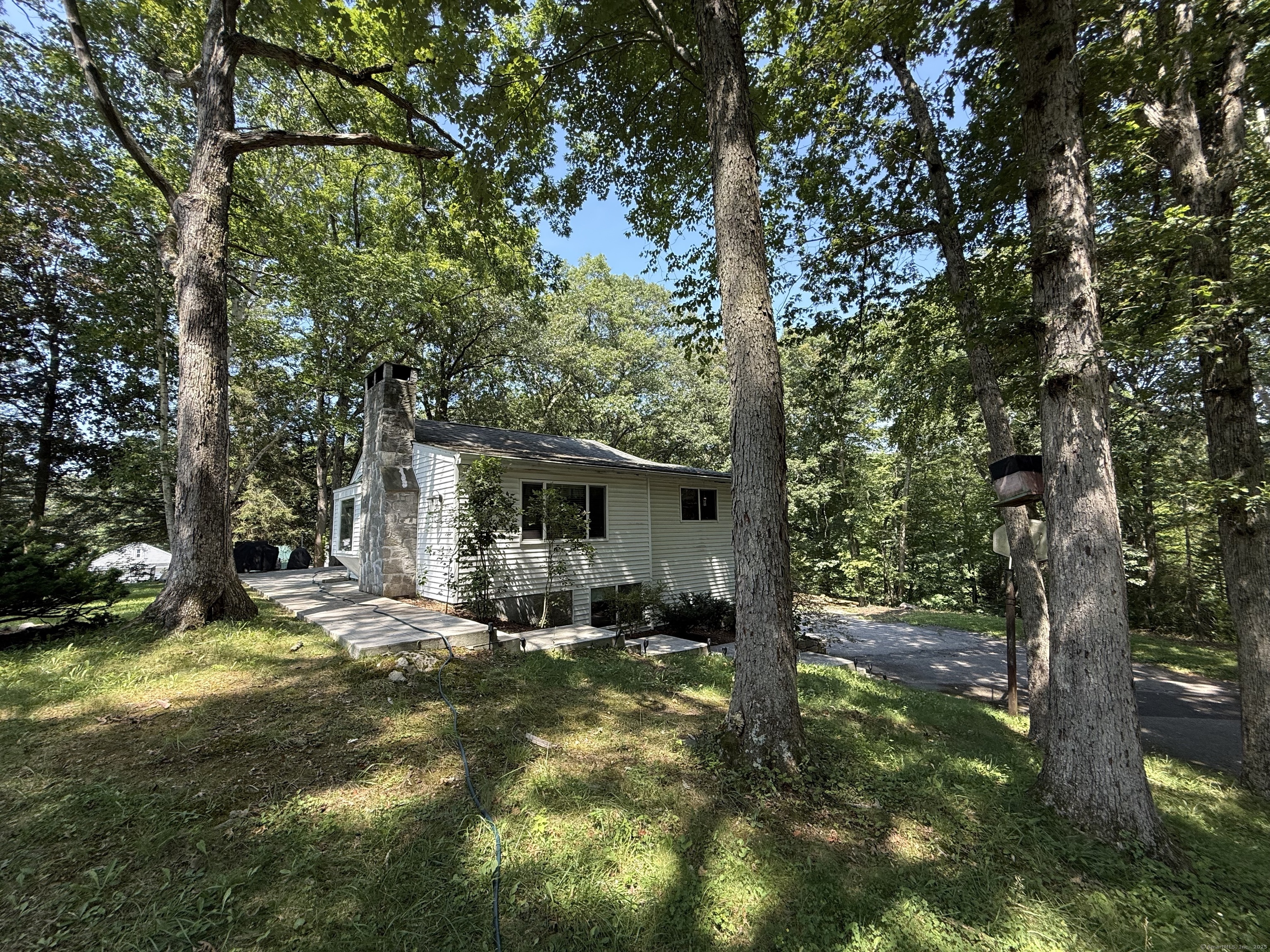 28 Maple Drive