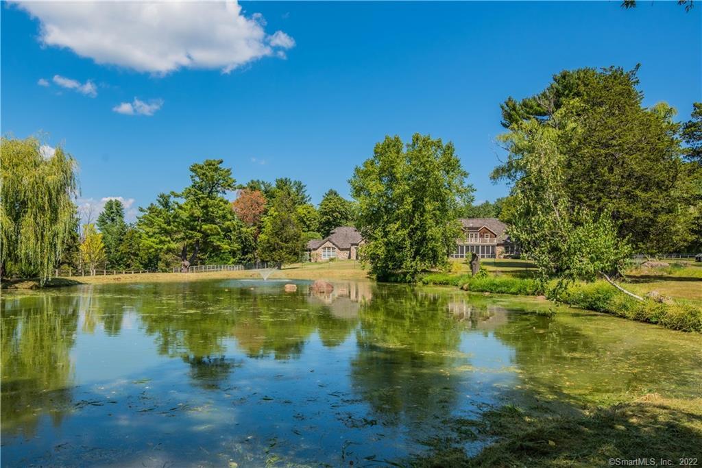 Avon, Connecticut 06001, United States, 6 Bedrooms Bedrooms, ,6 BathroomsBathrooms,Residential,Active,139362