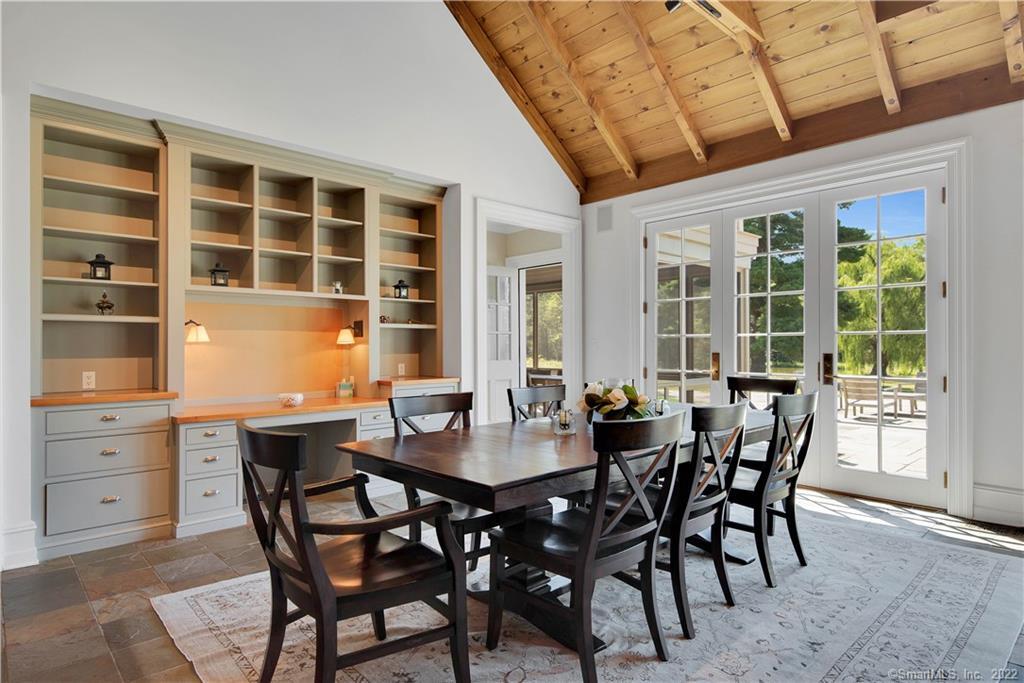 Avon, Connecticut 06001, United States, 6 Bedrooms Bedrooms, ,6 BathroomsBathrooms,Residential,Active,139362