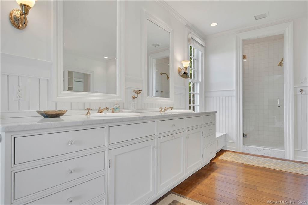 Avon, Connecticut 06001, United States, 6 Bedrooms Bedrooms, ,6 BathroomsBathrooms,Residential,Active,139362