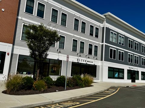 Photo of 33 Old Tavern Road #C, Orange, CT 06477 (MLS # 24112551)