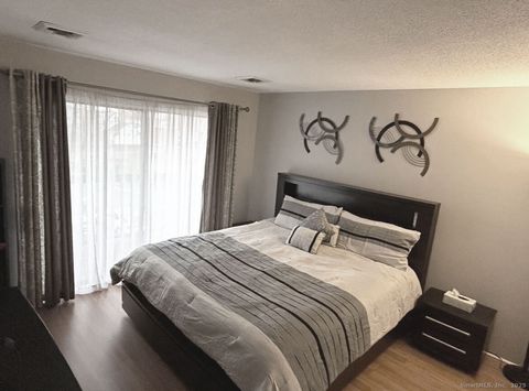 Tiny photo for 322 Knapps Highway #322, Fairfield, CT 06825 (MLS # 24142437)