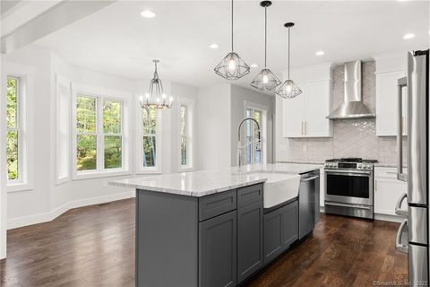 Tiny photo for 114 Daniel Trace, Burlington, CT 06013 (MLS # 170428236)
