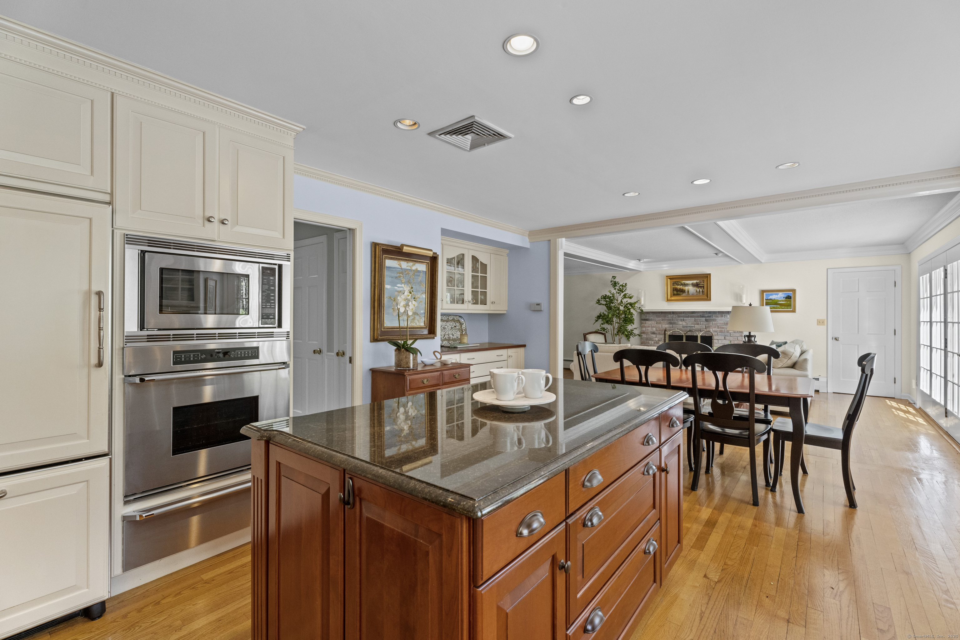 31 Christopher Lane, Guilford, Connecticut image 8