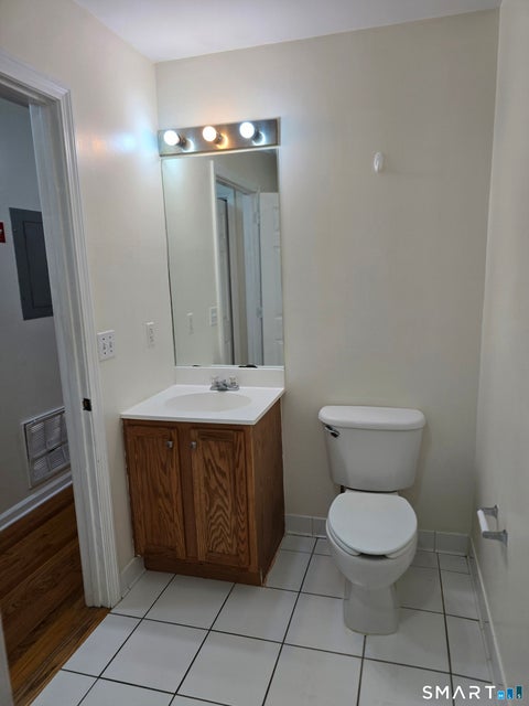 Tiny photo for 680 Boston Post Road #32, Milford, CT 06460 (MLS # 24207179)