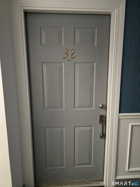 Tiny photo for 680 Boston Post Road #32, Milford, CT 06460 (MLS # 24207179)