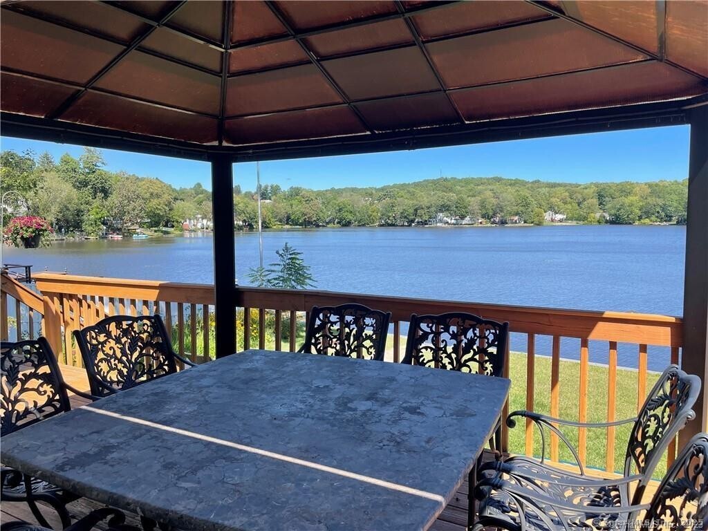 69 Fall Mountain Lake Road