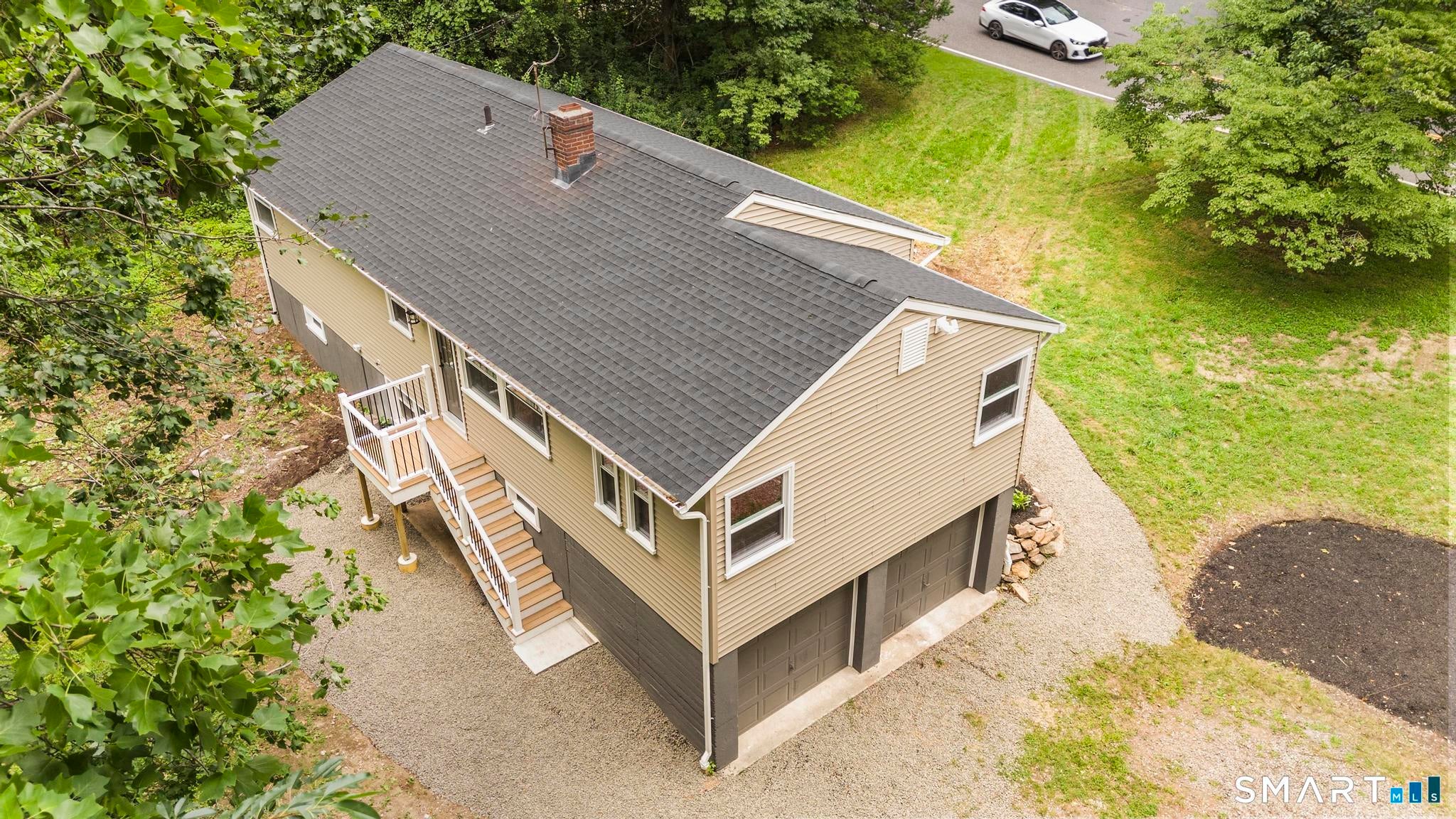 35 Columbine Drive