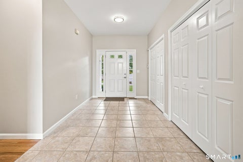 Tiny photo for 8 S Pond Road #8, Bloomfield, CT 06002 (MLS # 24202421)