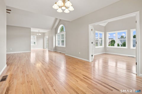 Tiny photo for 8 S Pond Road #8, Bloomfield, CT 06002 (MLS # 24202421)