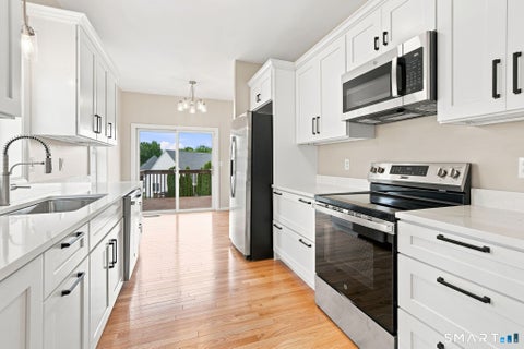 Tiny photo for 8 S Pond Road #8, Bloomfield, CT 06002 (MLS # 24202421)