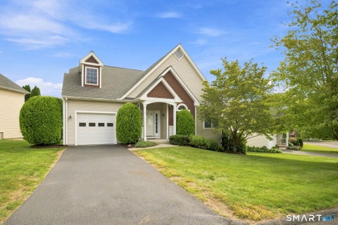 Photo of 8 S Pond Road #8, Bloomfield, CT 06002 (MLS # 24202421)