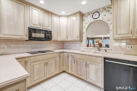 Tiny photo for 435 Navajo Loop #435, Shelton, CT 06484 (MLS # 24184489)
