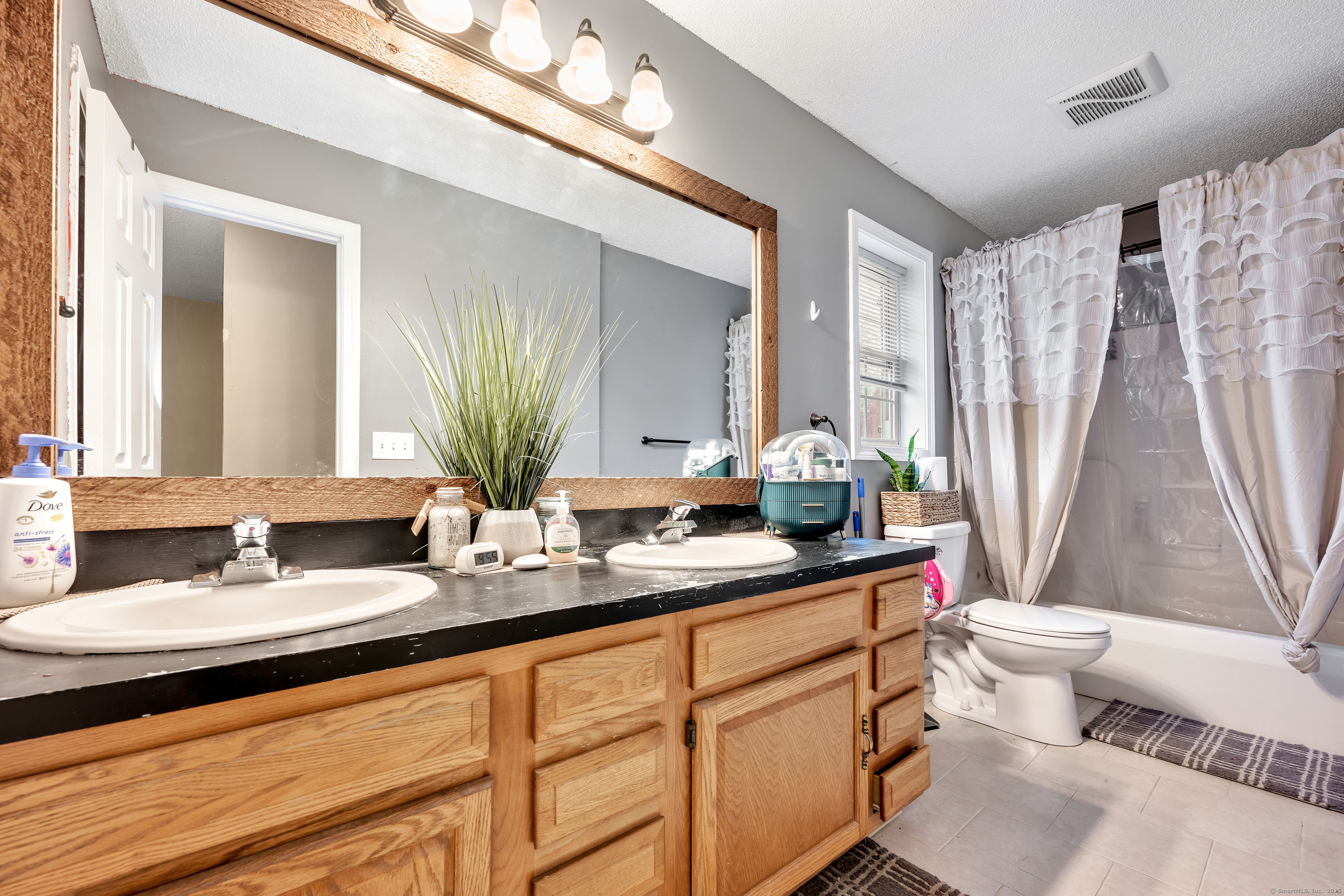 25 Ginger Lane, Torrington, Connecticut image 17