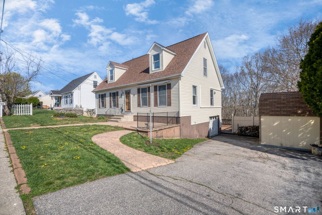 Photo of 178 Mirra Drive, Groton, CT 06340 (MLS # 24170194)