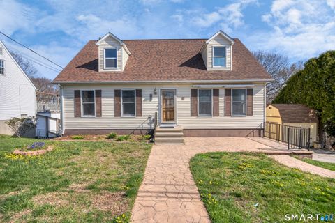 Photo of 178 Mirra Drive, Groton, CT 06340 (MLS # 24170194)