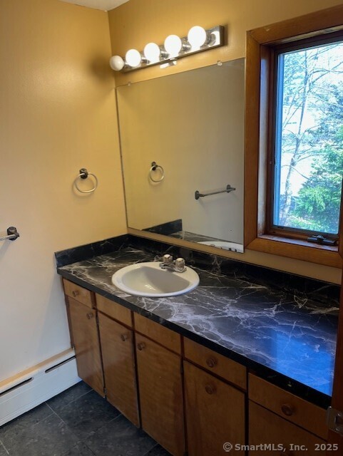 50 Canal Street, Simsbury, Connecticut image 14