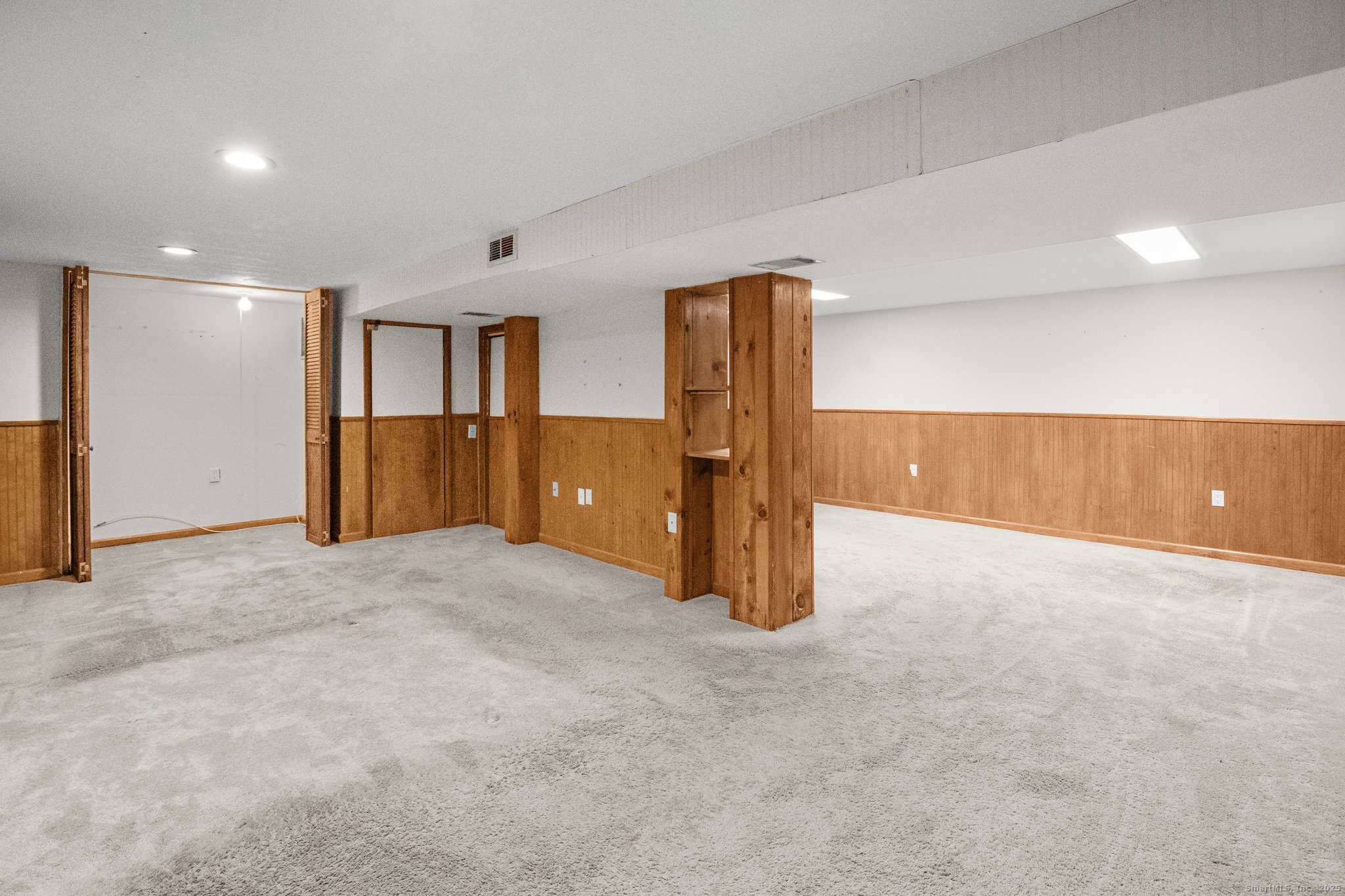 16 Rivaldi Drive, North Branford, Connecticut image 22