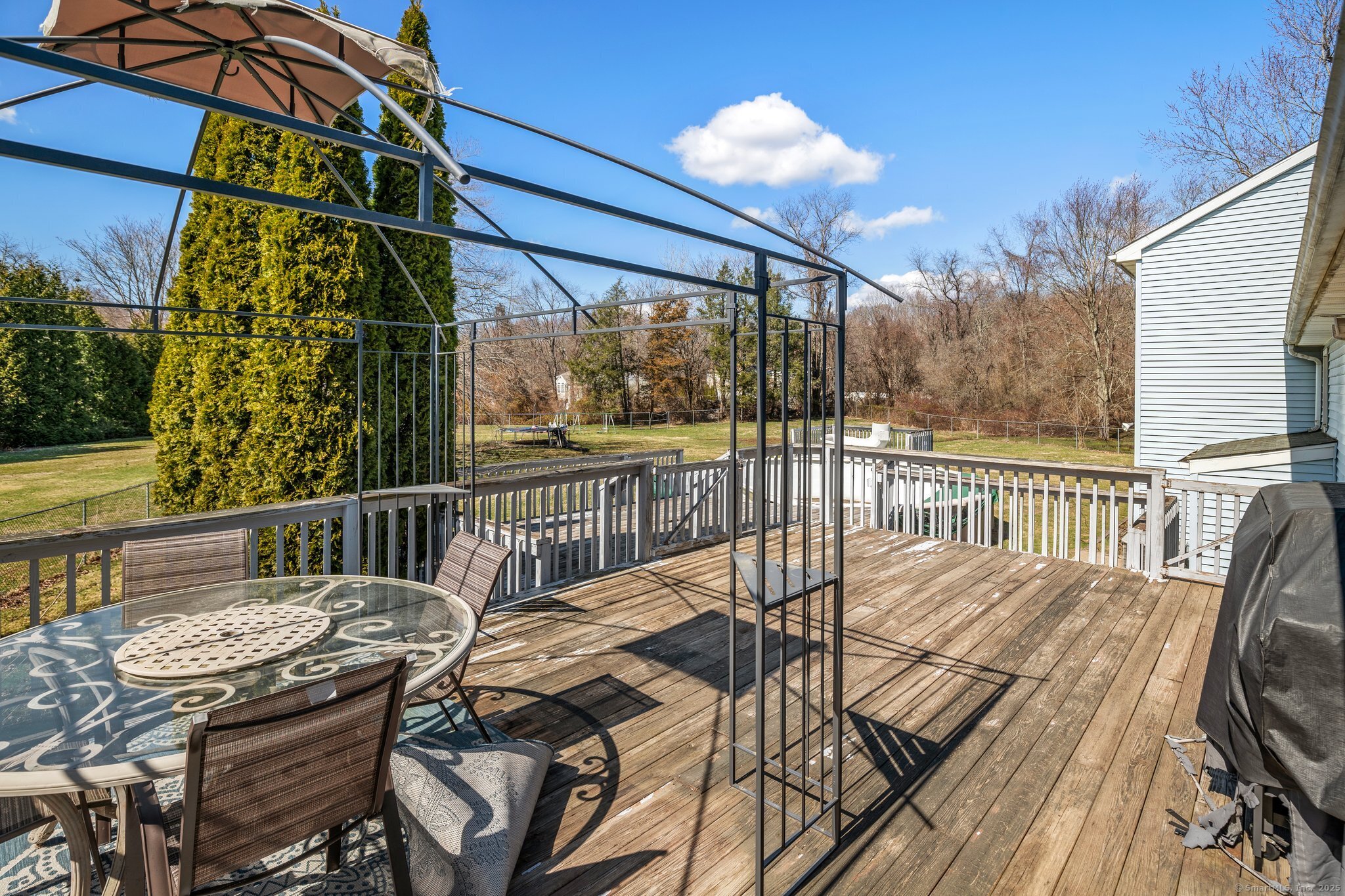 16 Rivaldi Drive, North Branford, Connecticut image 3
