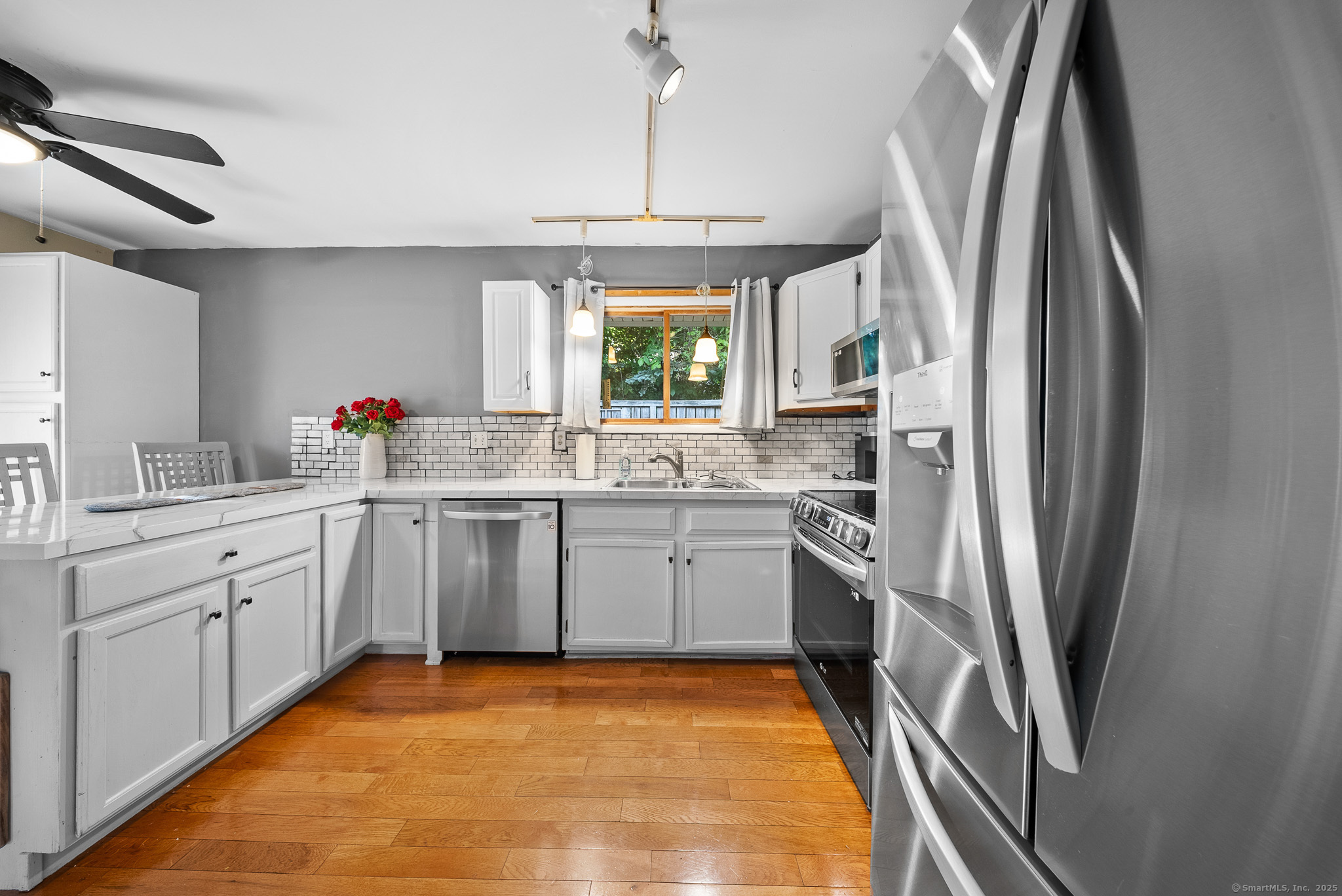 3 Celentano Drive