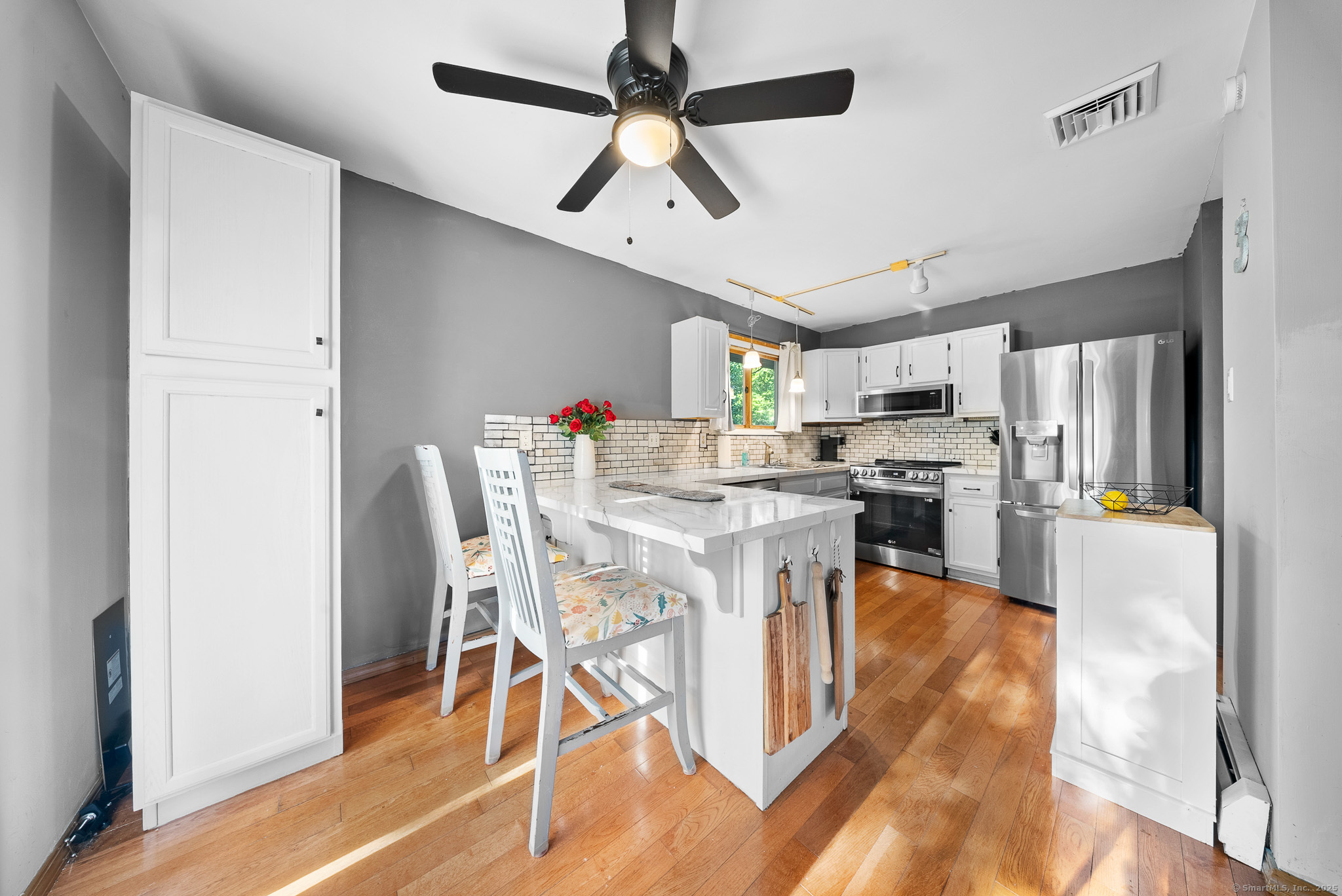 3 Celentano Drive