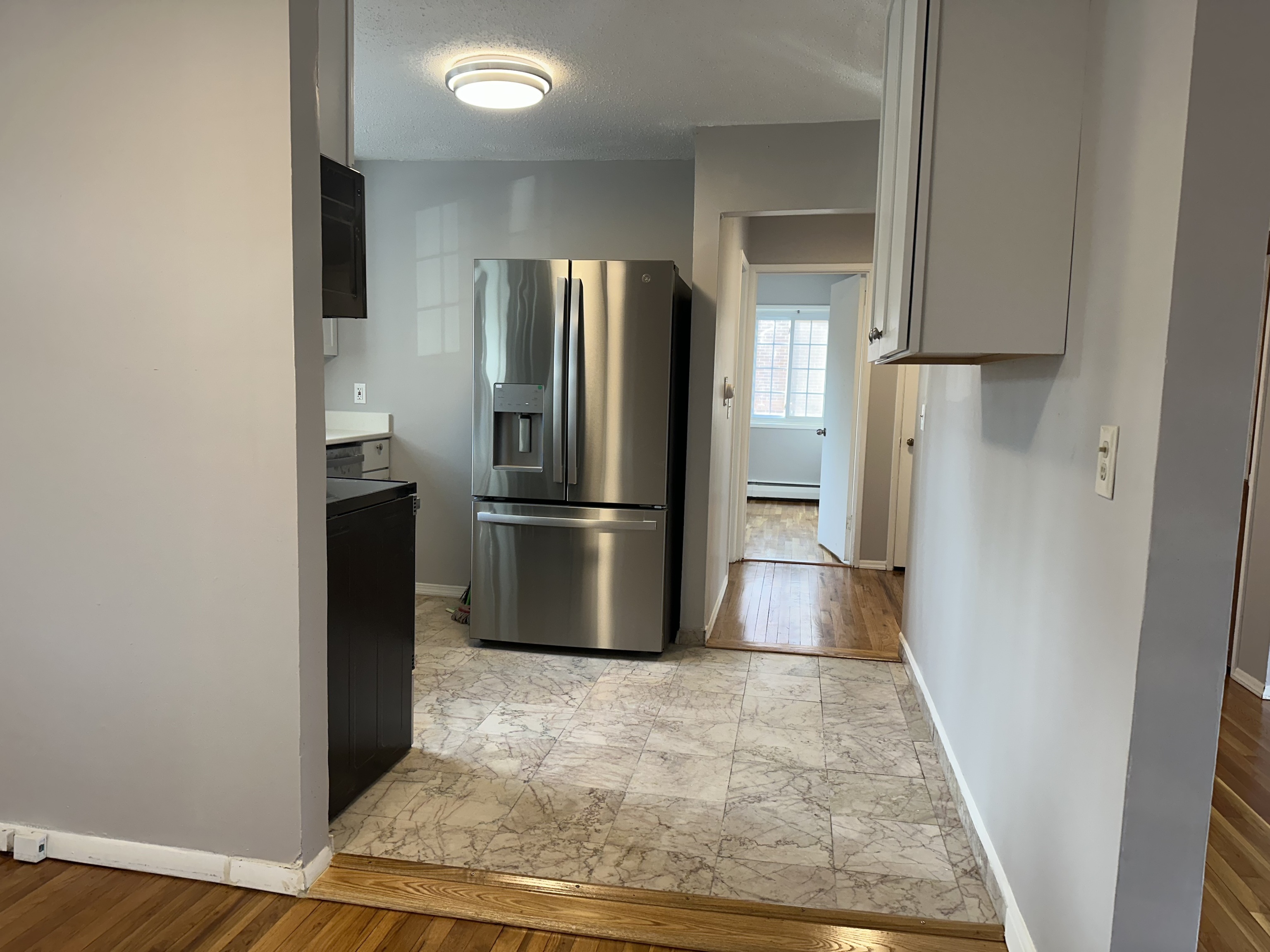 424 Middle Turnpike West APT 5