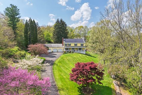 2 White Oak Farm Road Newtown CT 06470