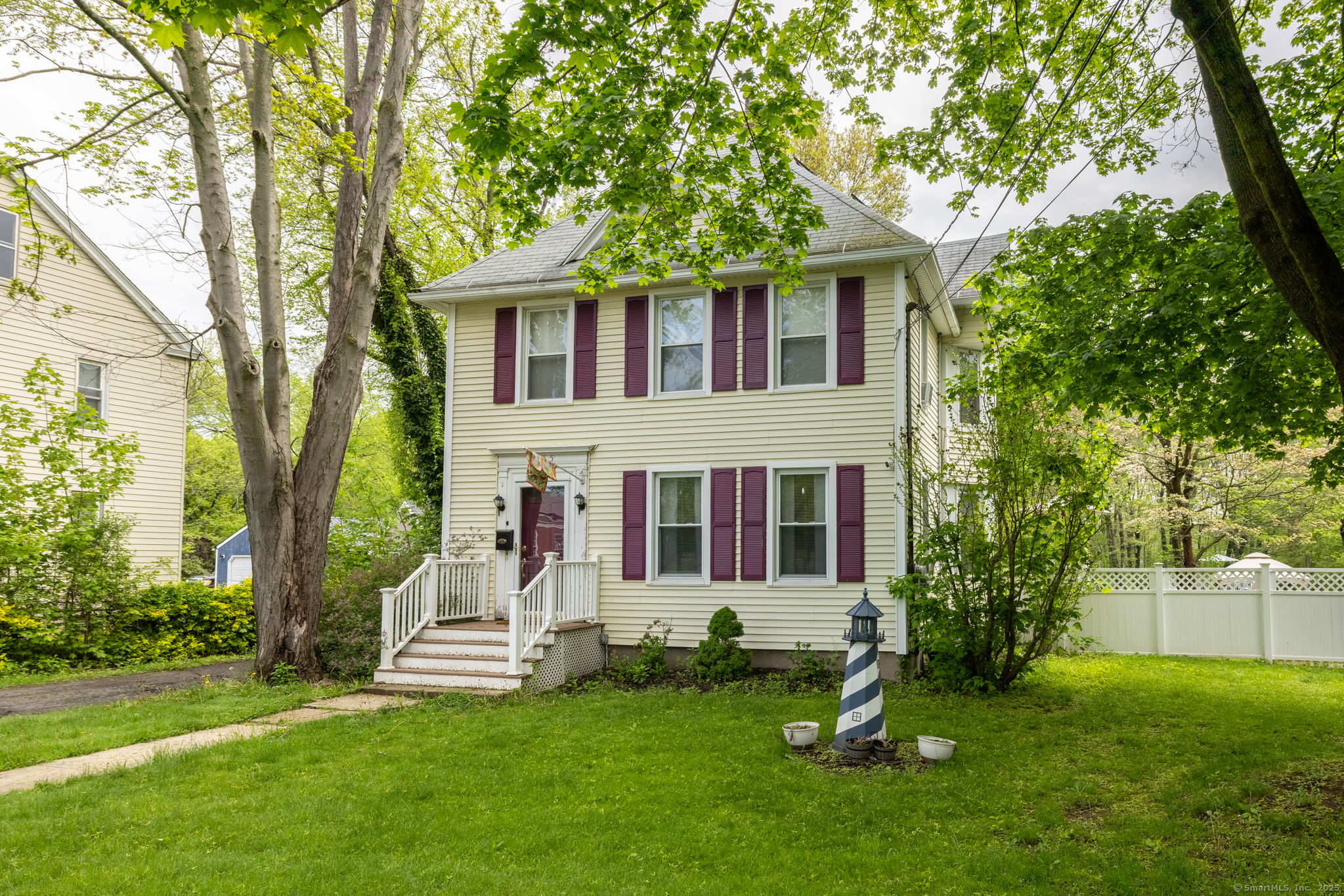 1455 Farmington Avenue